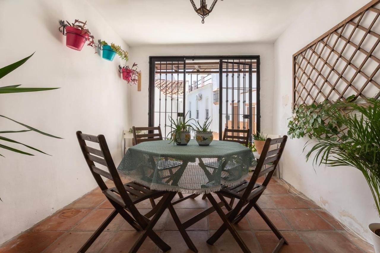Casa Randonneur, Traditional Townhouse In Alora. 外观 照片