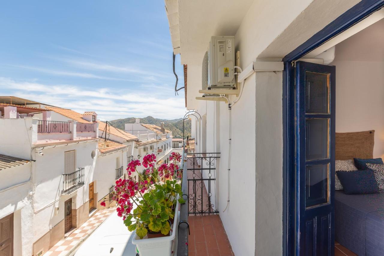 Casa Randonneur, Traditional Townhouse In Alora. 外观 照片